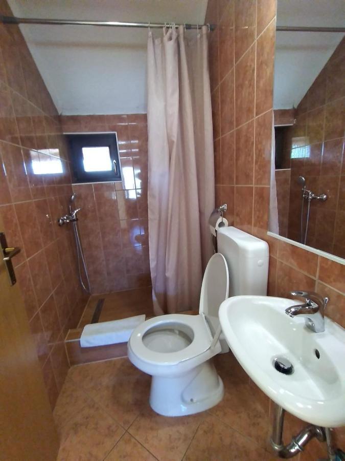 Rooms Marijanovic Plitvice Vrelo Korenicko Bagian luar foto