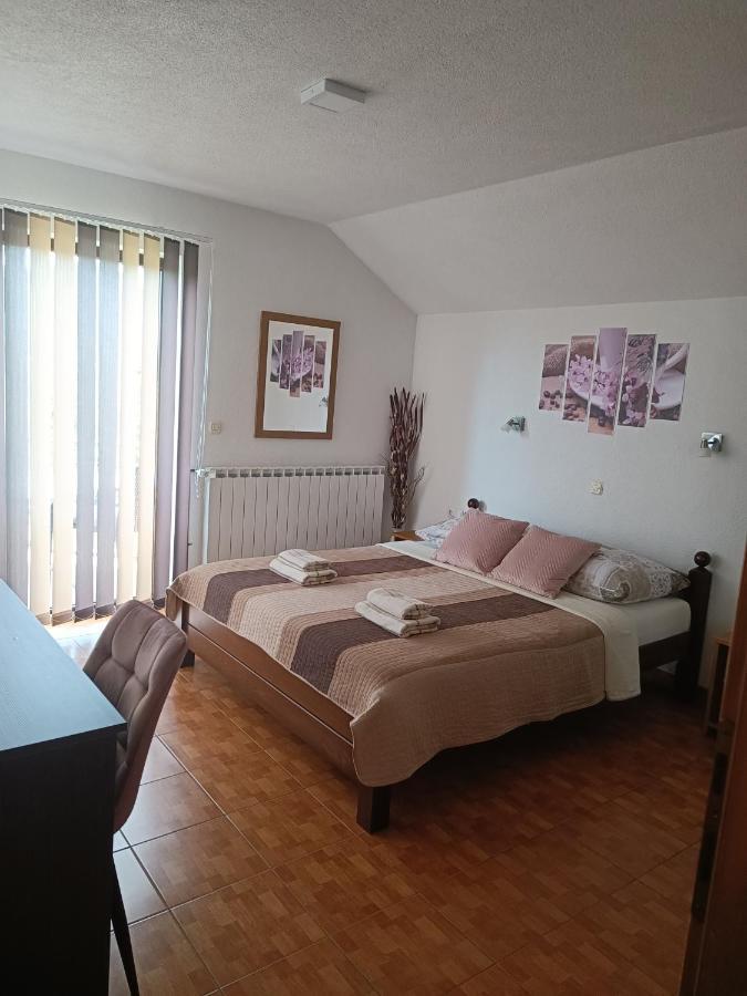 Rooms Marijanovic Plitvice Vrelo Korenicko Bagian luar foto