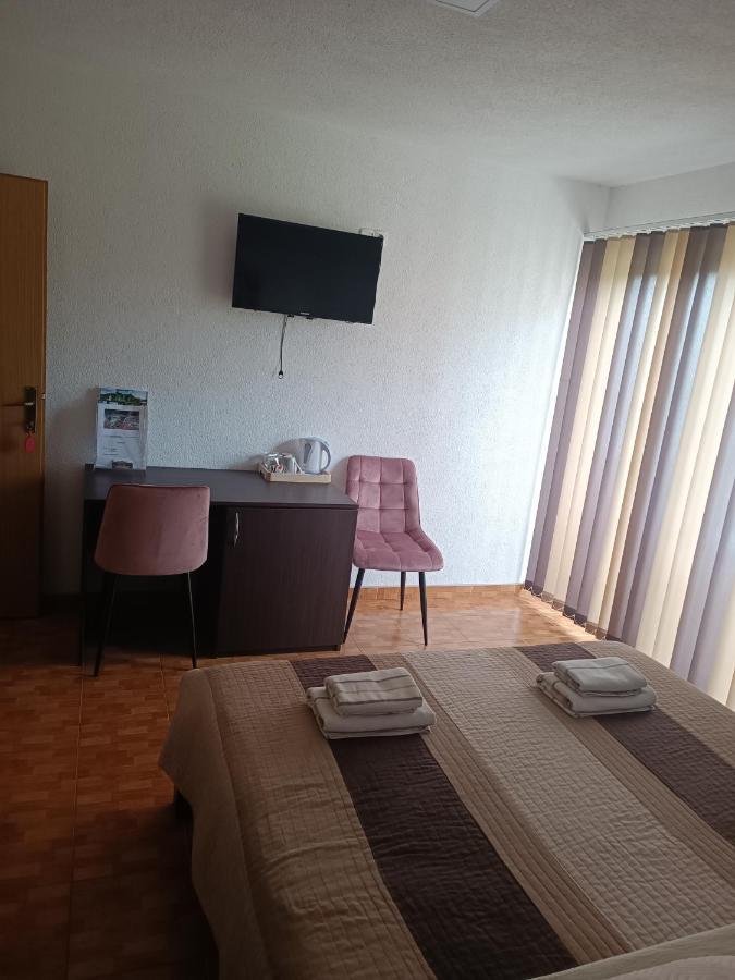 Rooms Marijanovic Plitvice Vrelo Korenicko Bagian luar foto